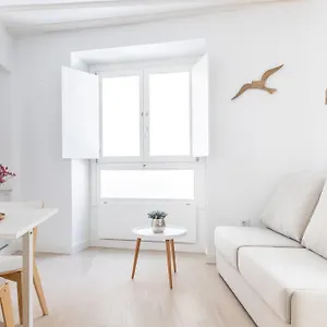 https://apartamentos-villalobos-2.hotelsincadiz.net